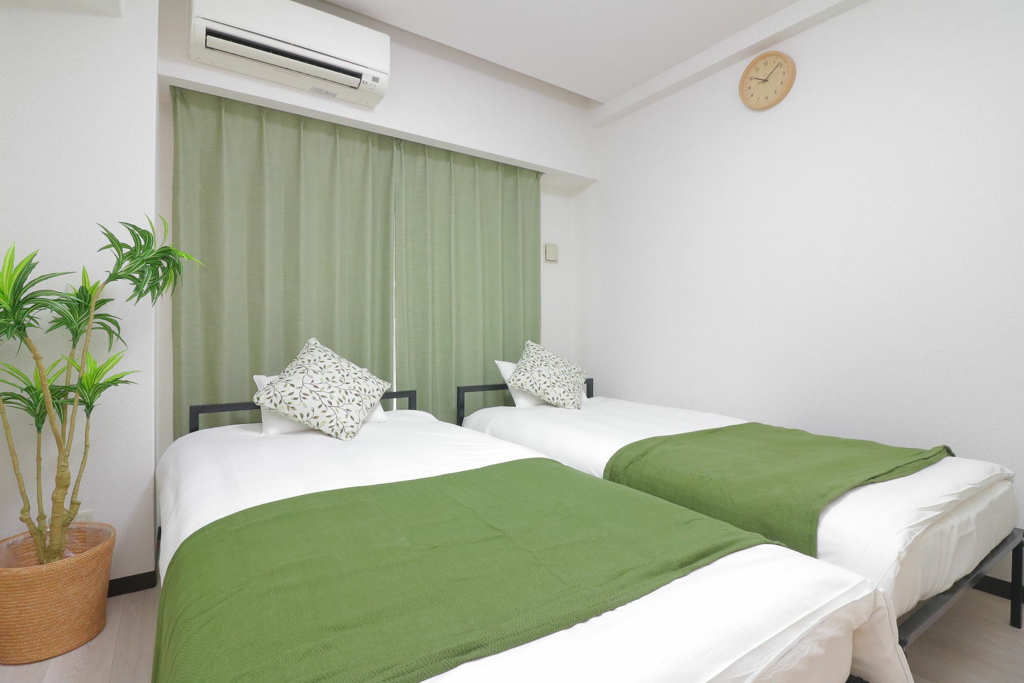 Hg Cozy Hotel No 17 通天閣前 Осака Экстерьер фото